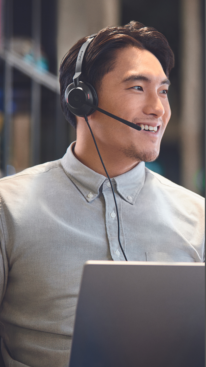 Work smarter with the new Jabra Evolve2 30 SE. - Image 2